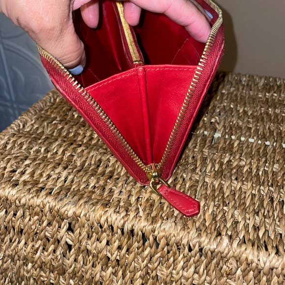 Prada Red Quilted Leather Wallet - Picture 3 of 6